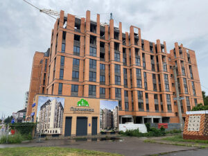 Житловий комплекс на Новоселівській у місті Дніпро
