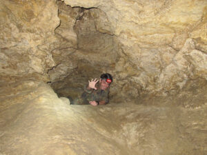 проходы в пещере Млынки