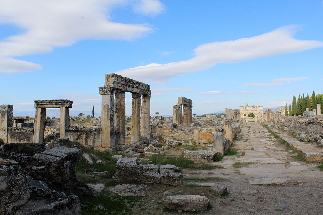 The ancient city of Hierapolis destroyed but not JenyaTravels