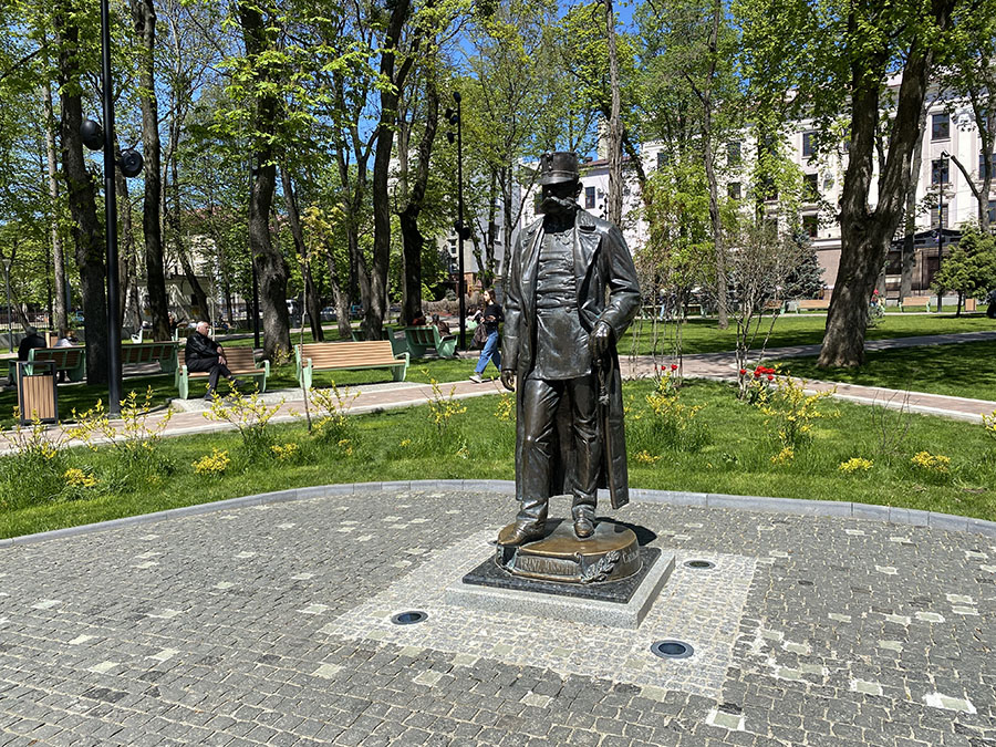 памятник Францу-Иосифу I в Черновцах