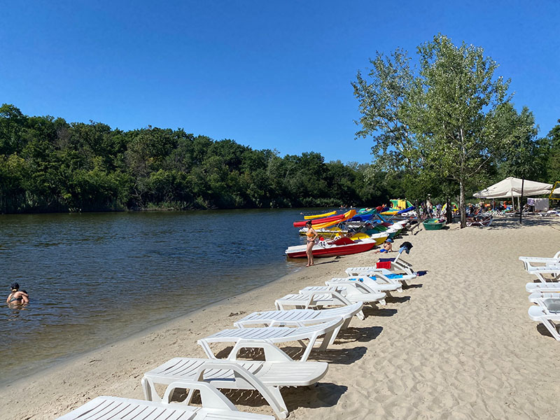 river beach Golden Beach