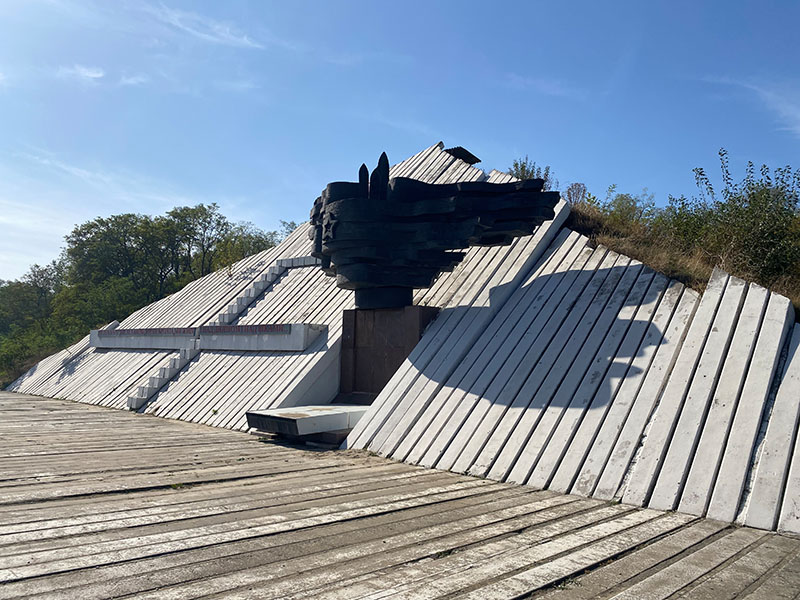 Dnipro bridgehead memorial