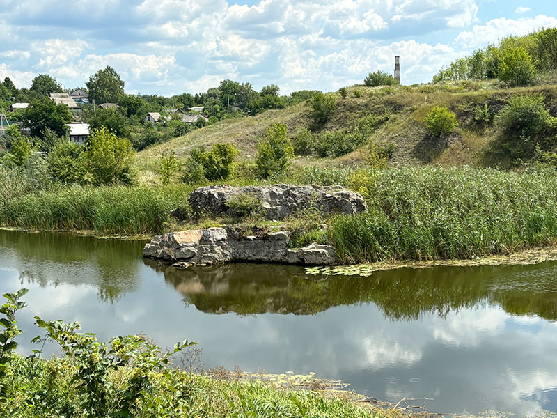 Maiden Rock (Pushkin Rock) Tyasmyn