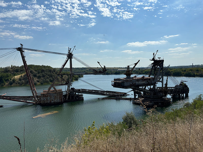 Костянтинівський кар'єр, Олександрія