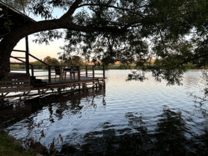 restaurant on the water in an Orlyne Hnizdo, Subbotsi 4