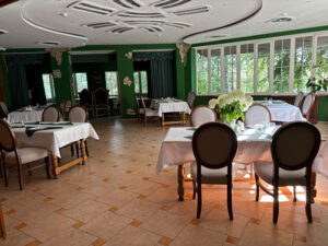 restaurant in Orlyne Hnizdo Subbotsi 2